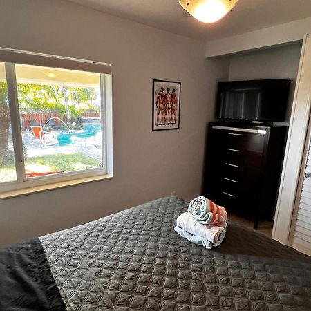 Billy'S Resort- Men Only - Solo Hombres Wilton Manors Экстерьер фото