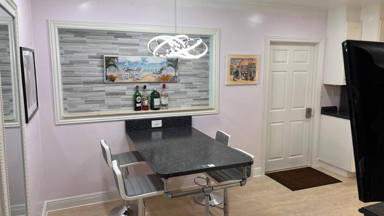 Billy'S Resort- Men Only - Solo Hombres Wilton Manors Экстерьер фото